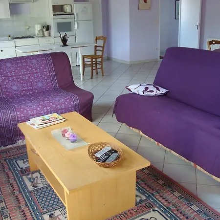 Holiday home Domaine Du Barvy *